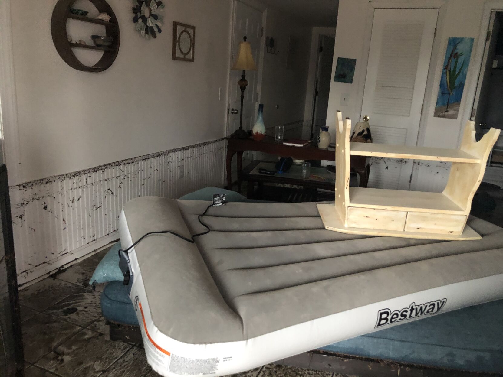 Luke Sharp Apt
